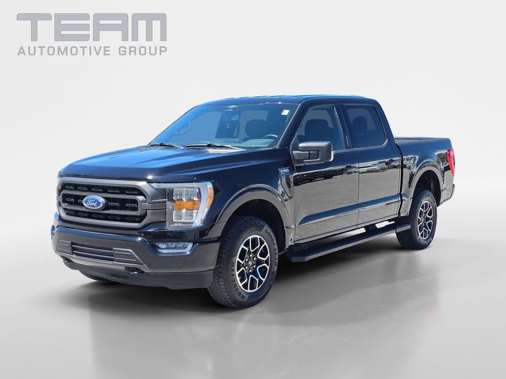 Used 2023 Black Ford XLT image 3