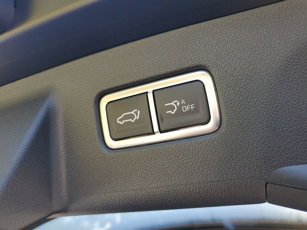 New 2026 Ebony Black Kia X-Pro SX Prestige image 15