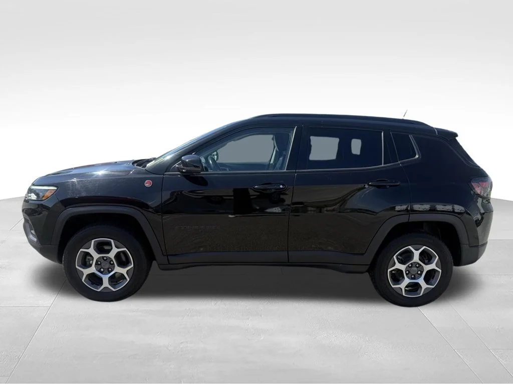 Used 2022 Black Jeep Trailhawk image 2