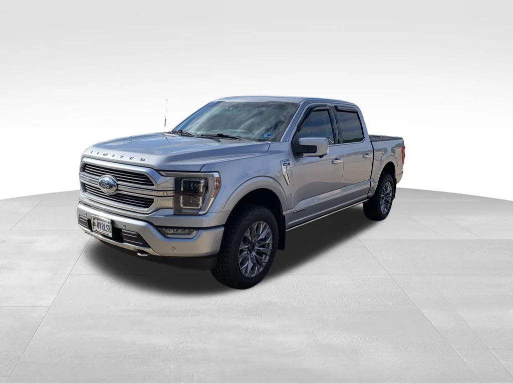 Used 2022 Silver Ford Limited image 2