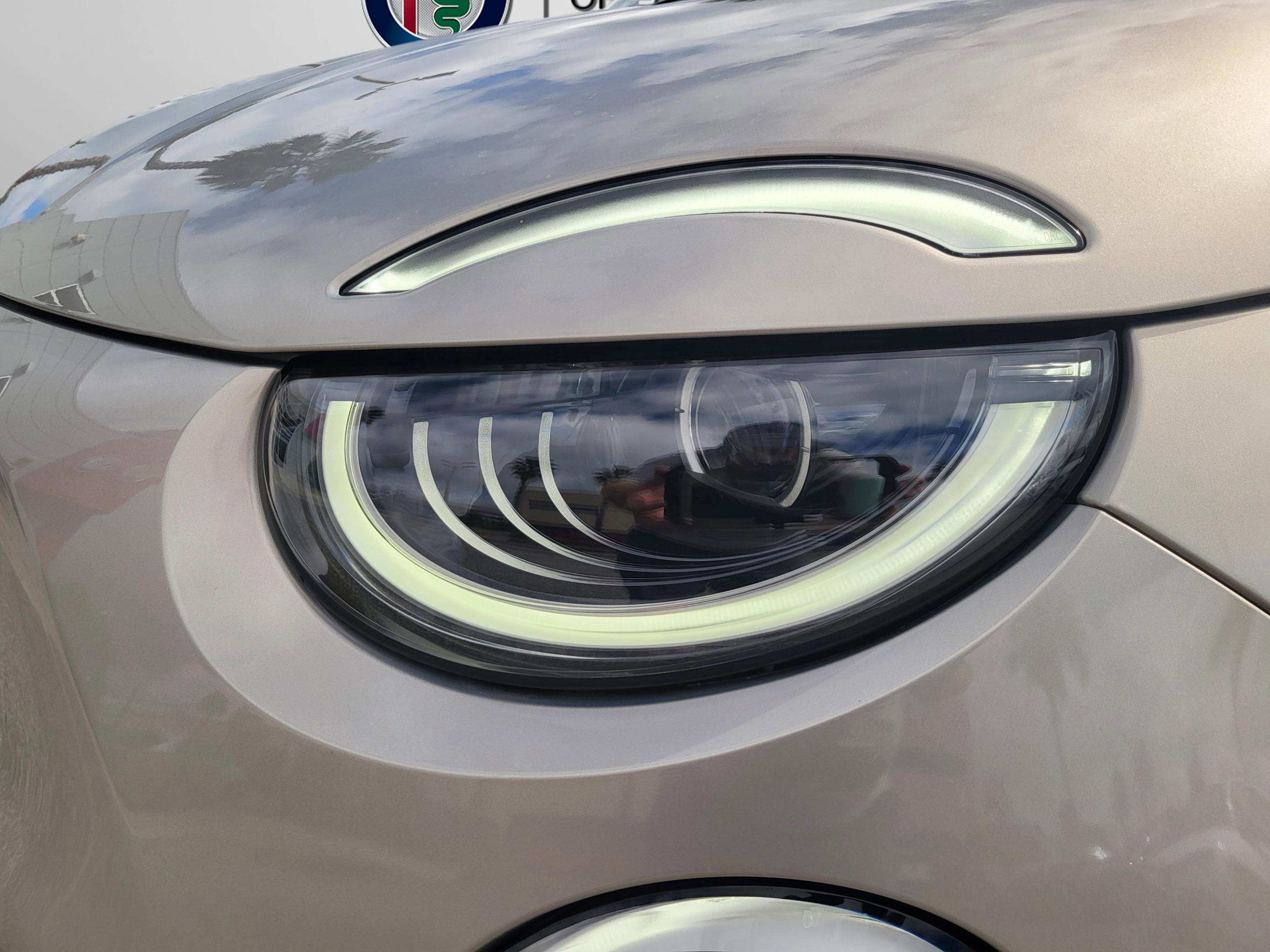 2025 FIAT 500e Base - Photo 15
