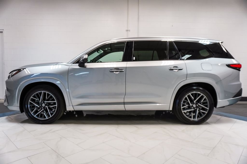 Used 2024 Silver Lexus 350 Luxury image 33