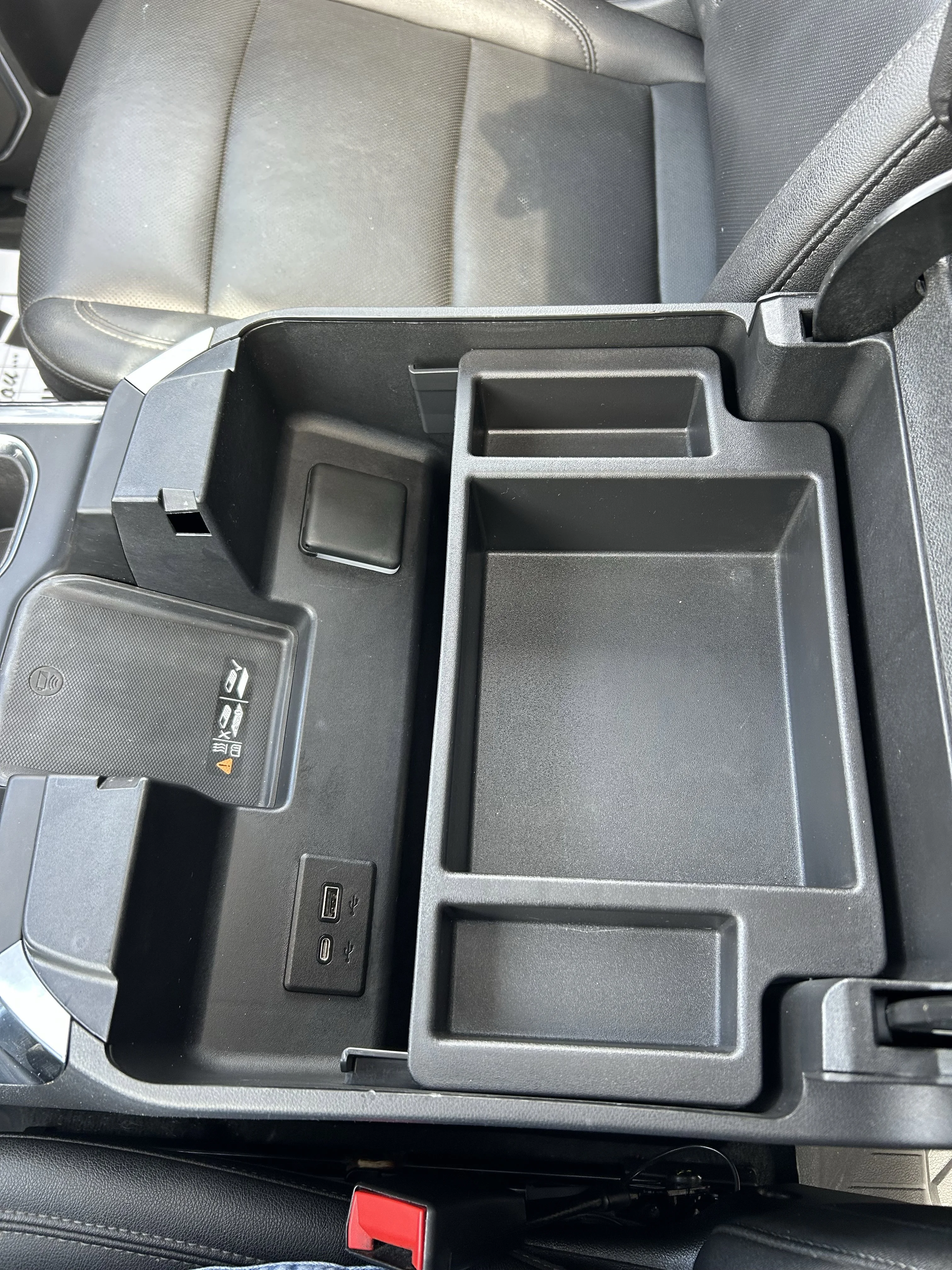 Used 2022 Glacier Blue Metallic Chevrolet LTZ image 19