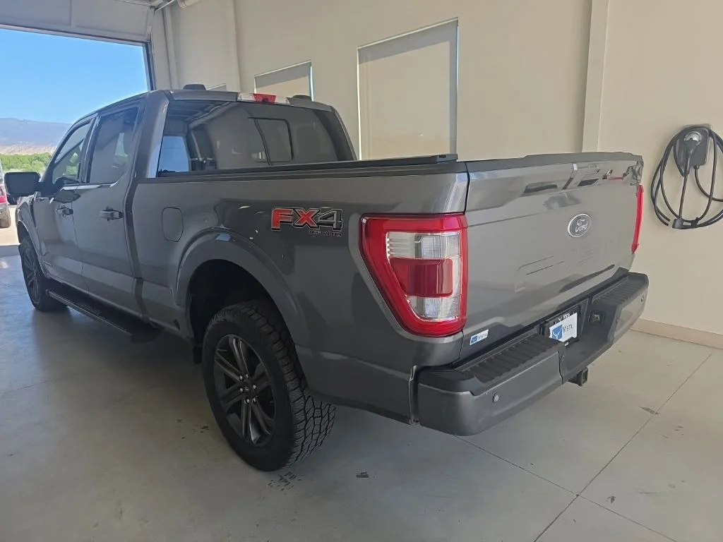 Used 2022 Gray Metallic Ford Lariat image 6