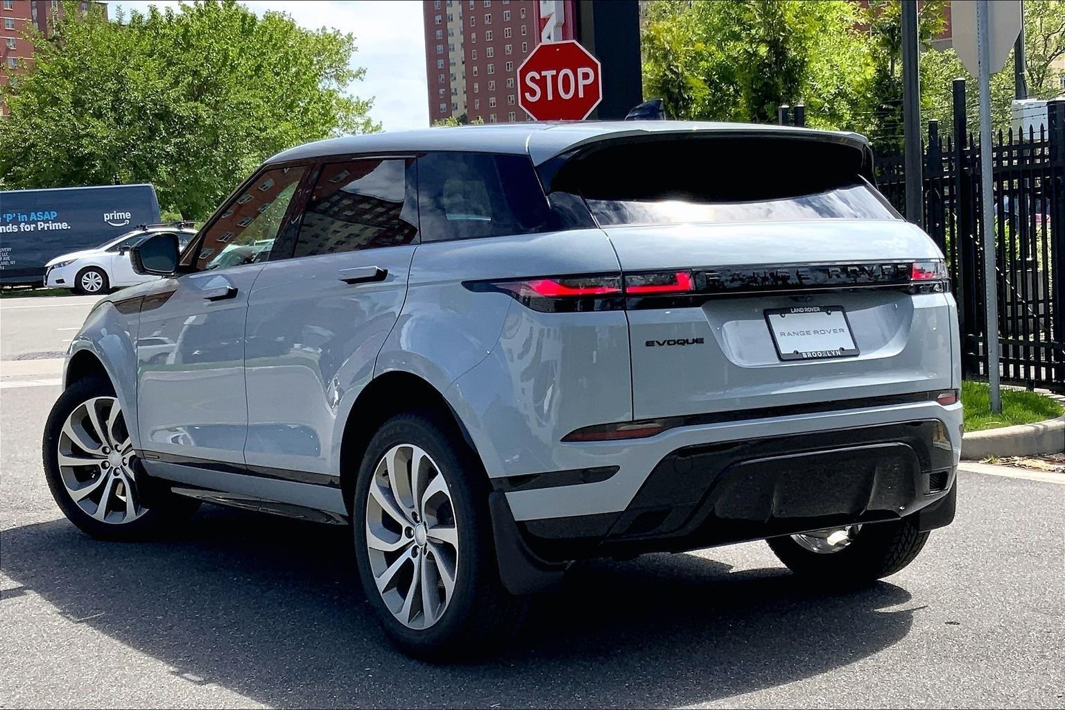 New 2026 Arroios Grey Land Rover Hoxton Edition image 12