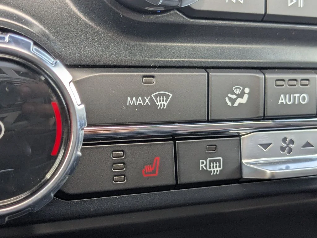 New 2026 Avalanche Ford XLT image 23