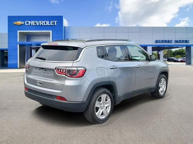 2022 Jeep Compass Latitude - Photo 4