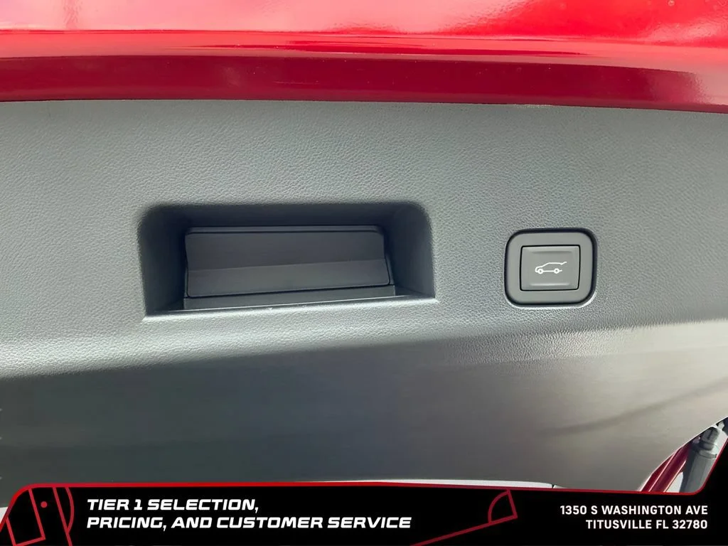 2026 GMC Acadia Denali - Photo 24