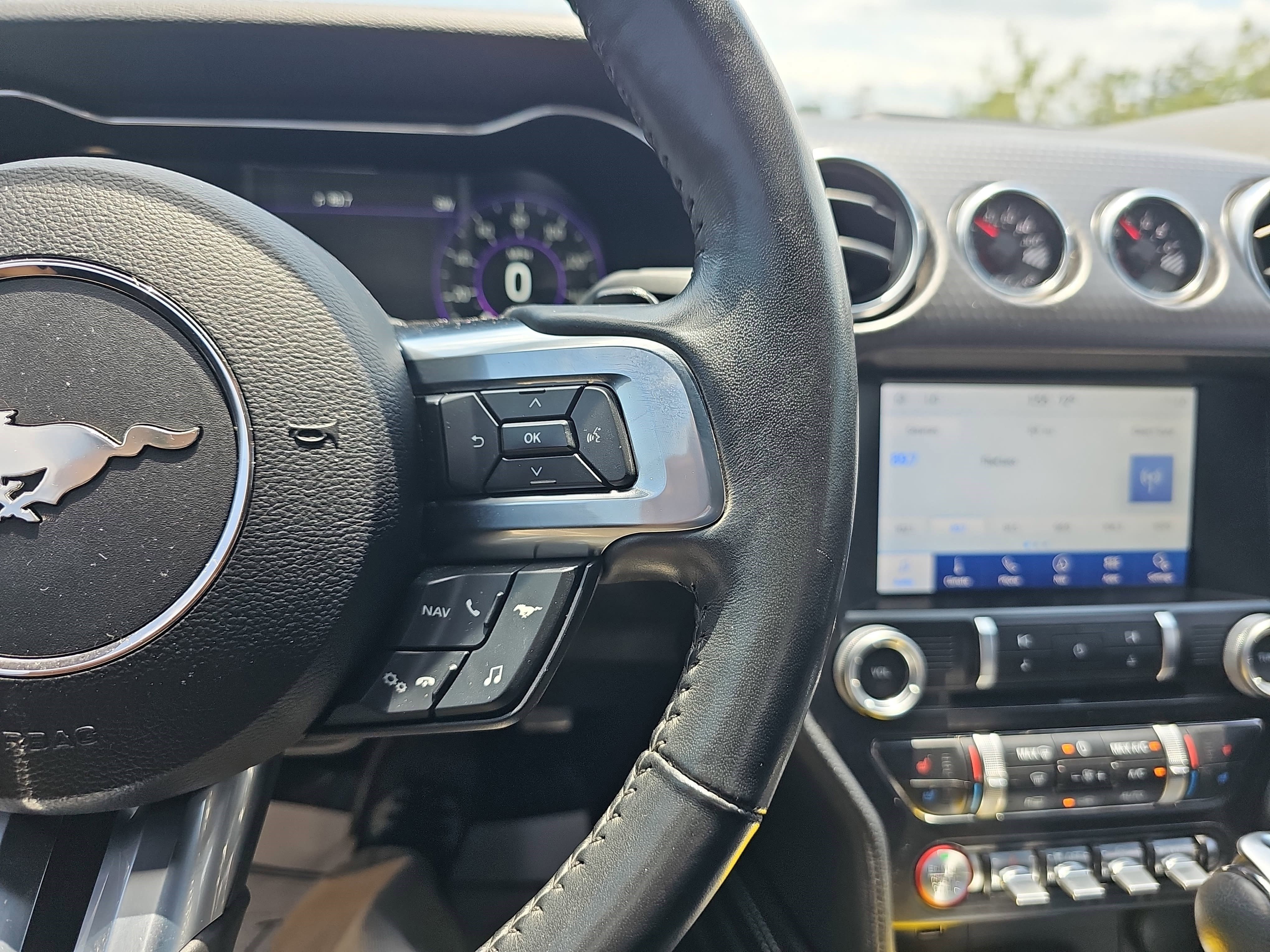 Used 2020 Magnetic Ford GT Premium image 14