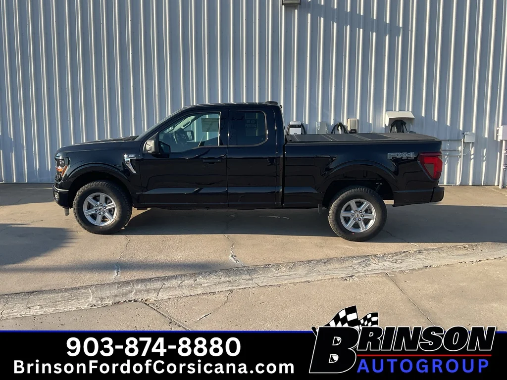 New 2026 Agate Black Metallic Ford XLT image 3