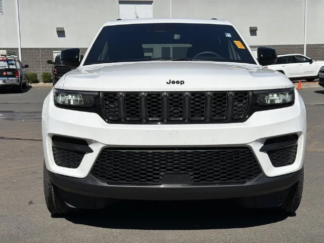 Used 2023 White Jeep Altitude X image 15