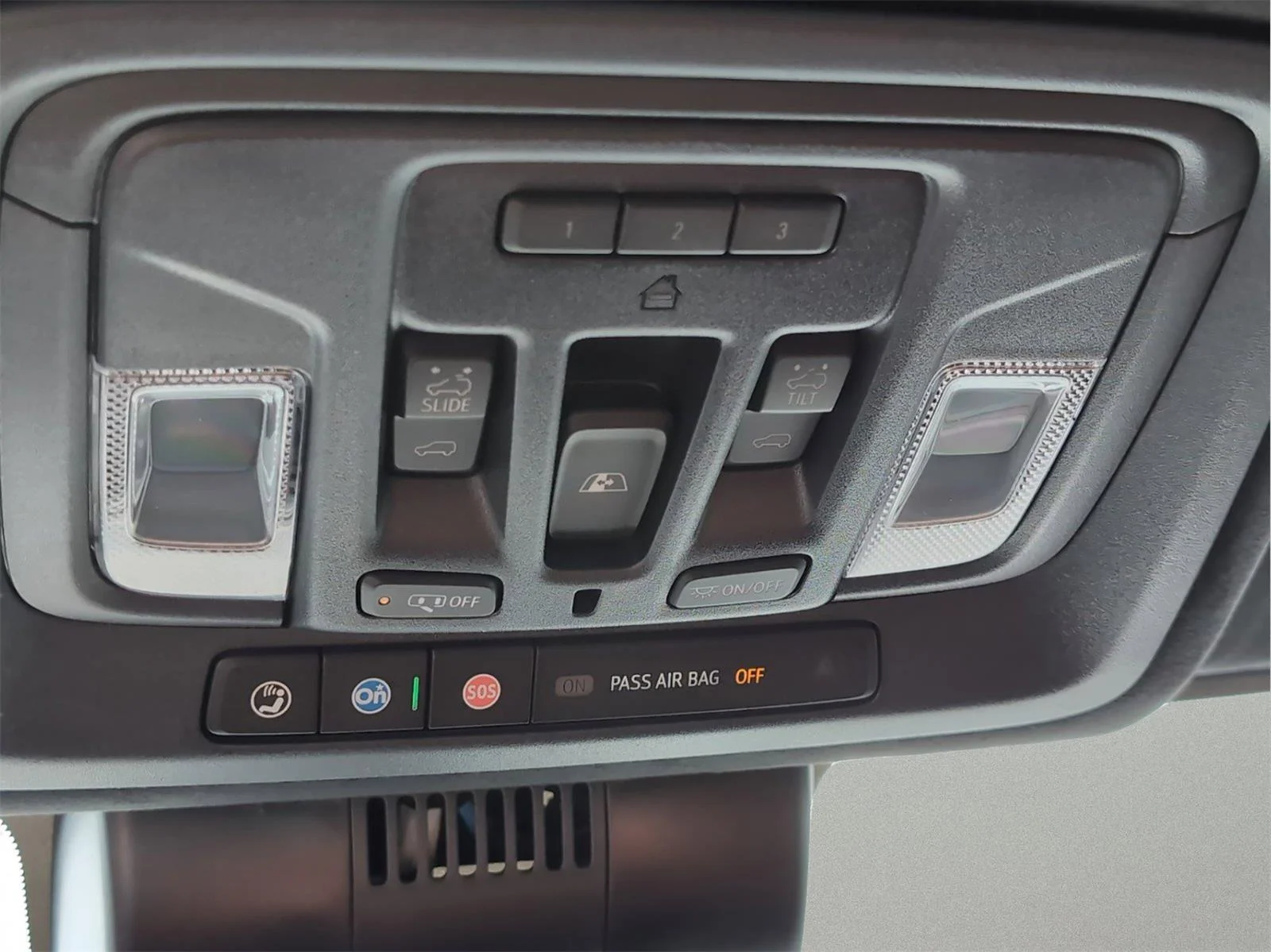 New 2026 Glacier White Tricoat GMC Denali Ultimate image 10