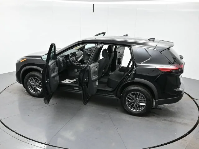 Used 2026 Super Black Nissan S image 40