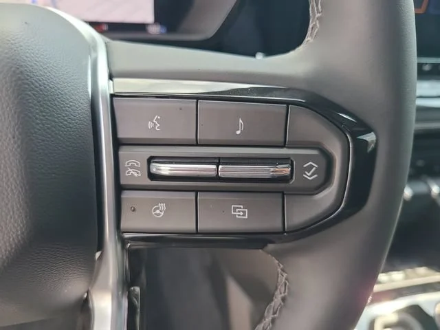 New 2026 Black Chevrolet LT image 27