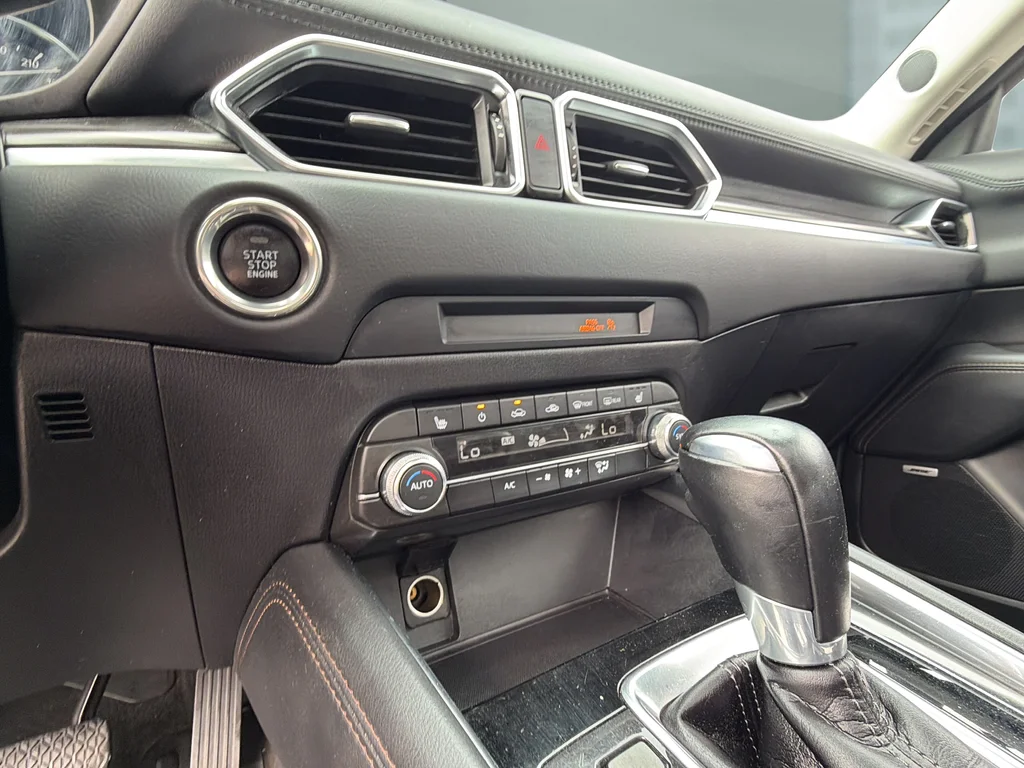 2022 Mazda CX-5 S Premium package - Photo 18