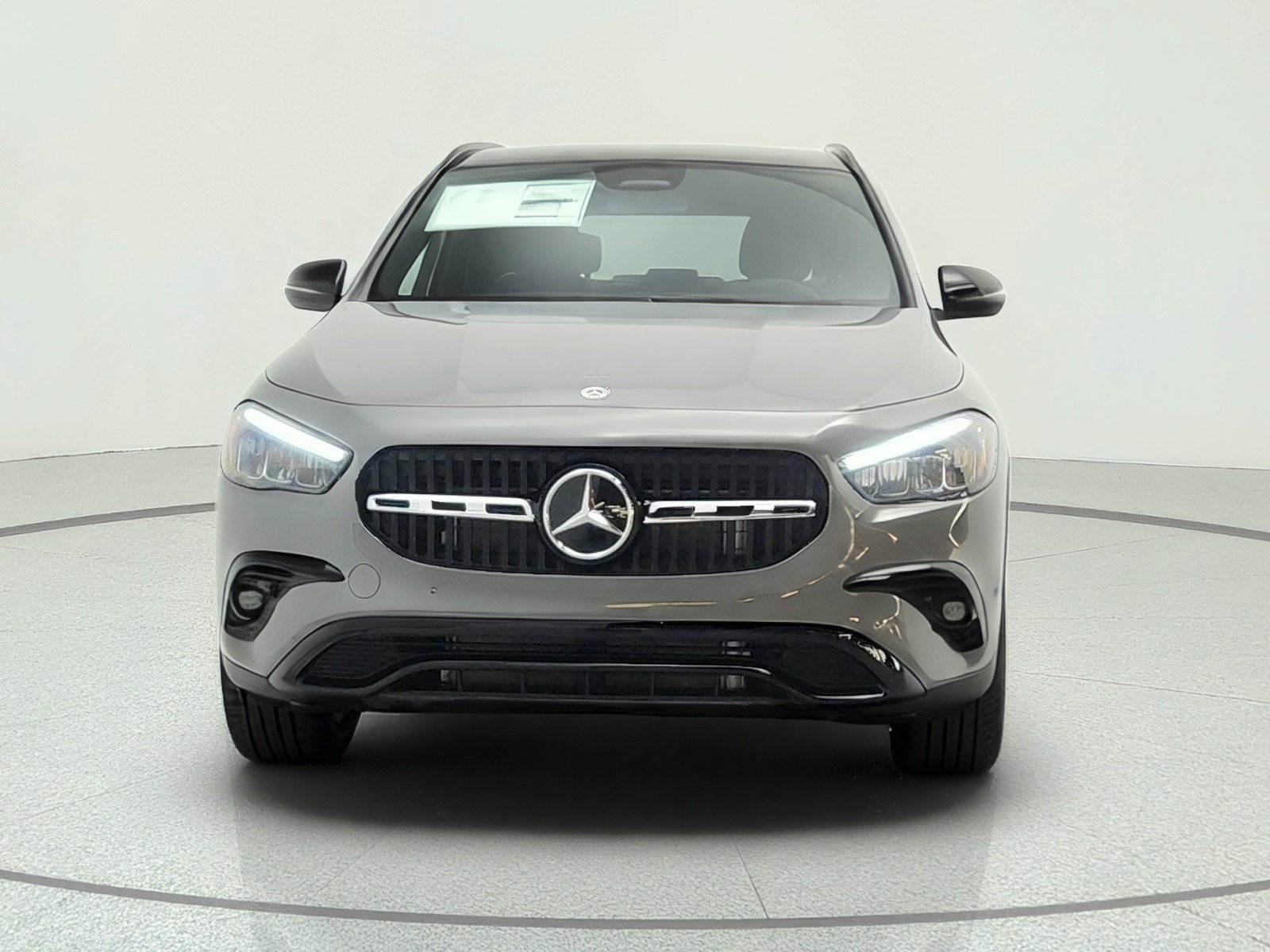 New 2026 Mountain Grey Metallic Mercedes-Benz GLA 250 SUV image 2