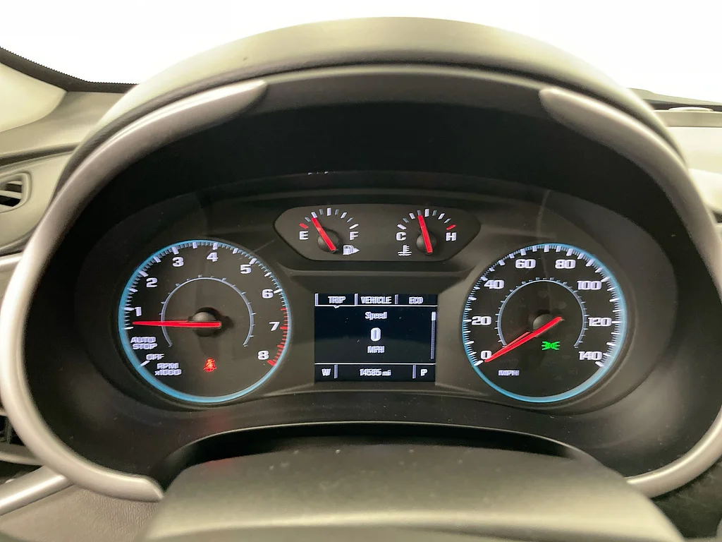 Used 2024 GRAY Chevrolet LT image 11
