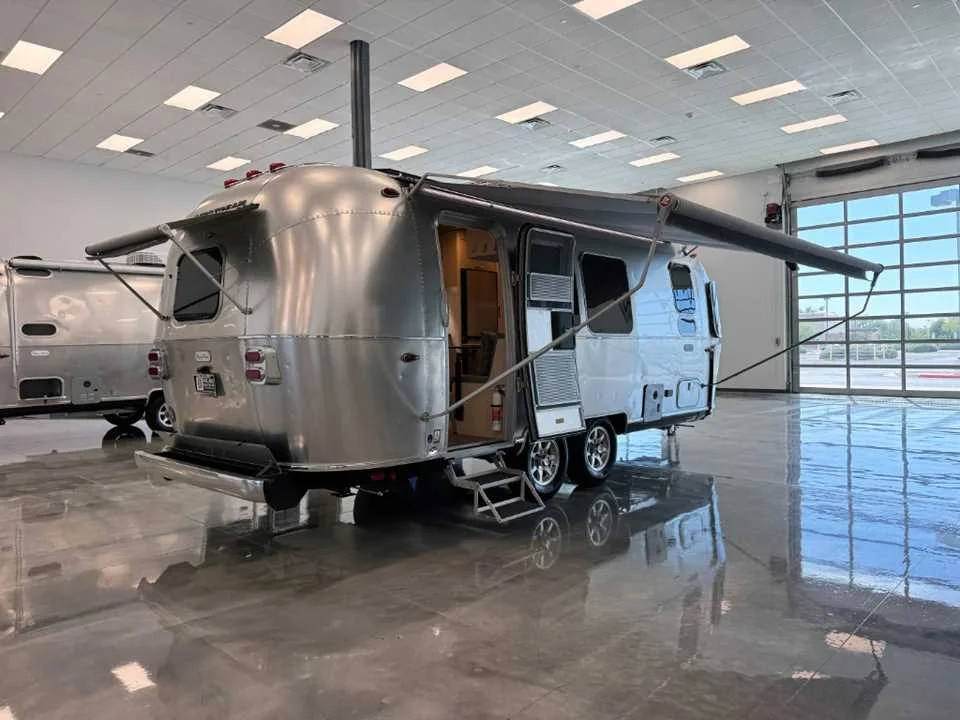 New 2026 SILVER AIRSTREAM  image 7