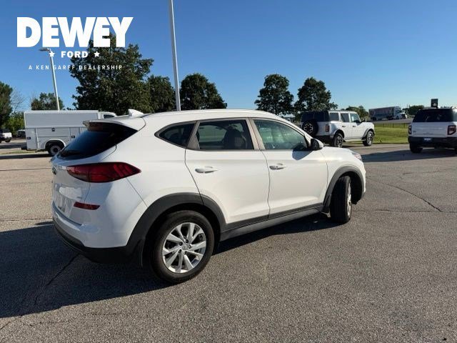 Used 2020 Winter White Hyundai Value image 13