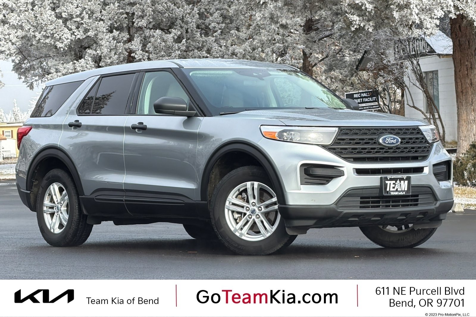 2023 Ford Explorer Base