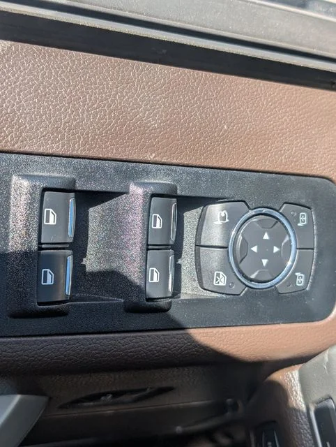 Used 2018 White Ford King Ranch image 34