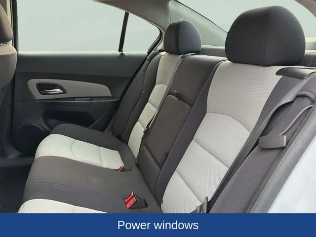 Used 2014 White Chevrolet LS image 16