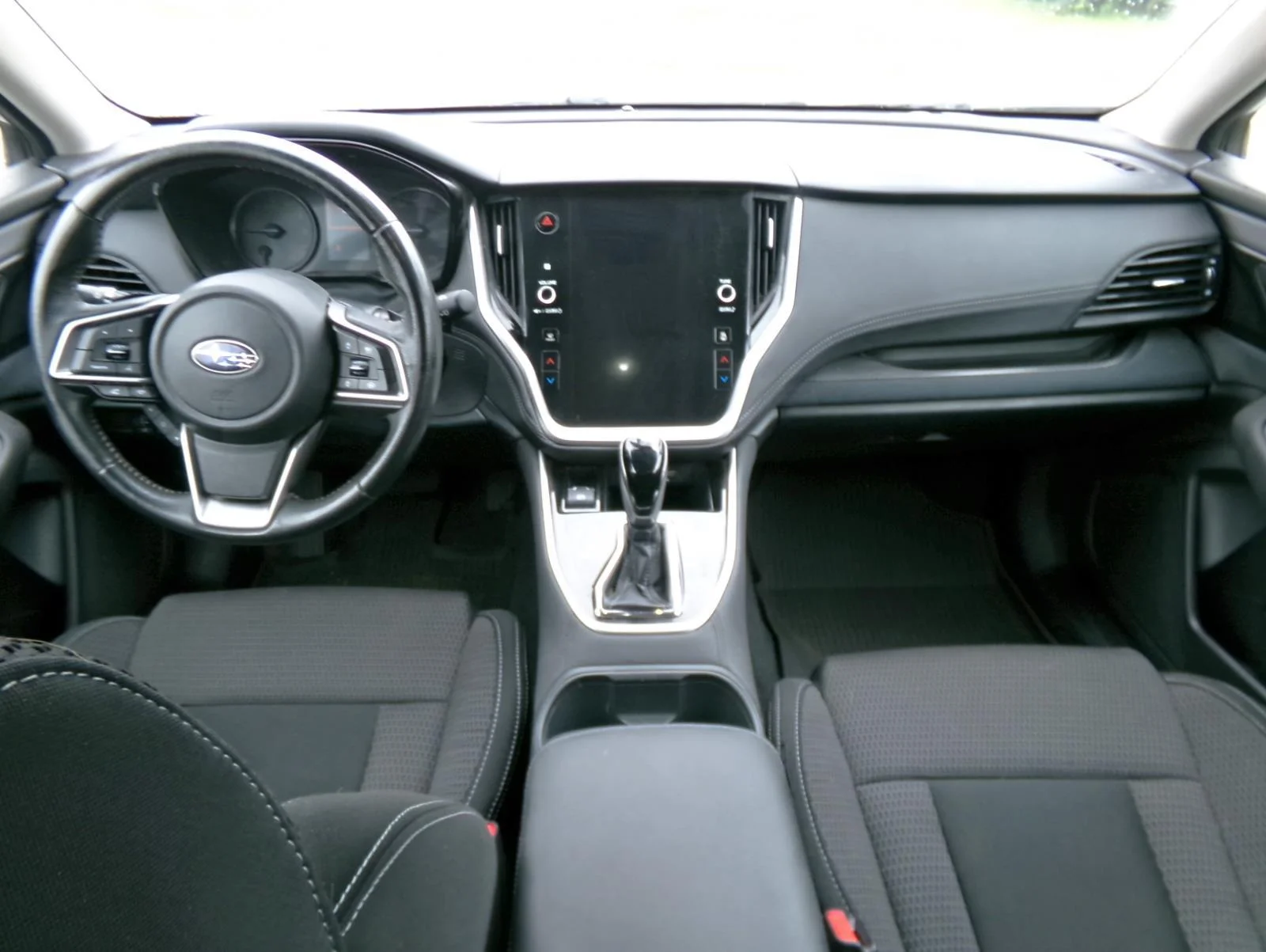 Used 2021 Ice Silver Metallic Subaru Premium image 6