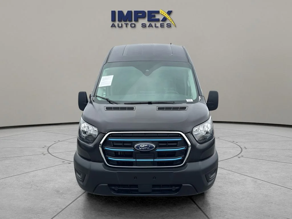 Used 2023 White Ford Base image 8