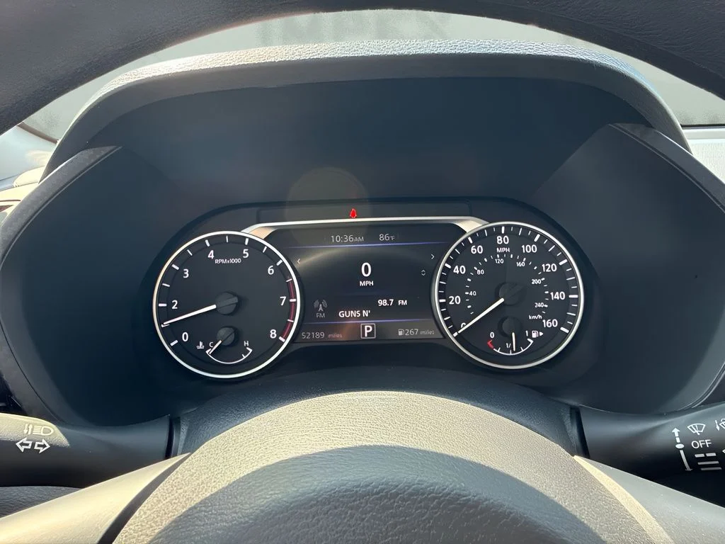 Used 2025 Gray Nissan SV image 14
