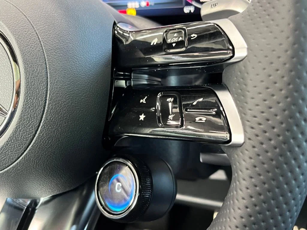 2025 Mercedes-Benz GLA GLA35 AMG - Photo 12