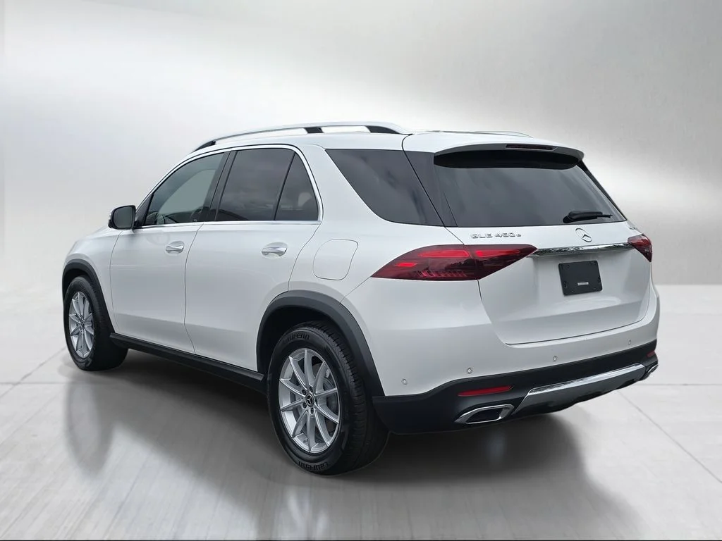 Used 2024 White Mercedes-Benz GLE 450e image 5