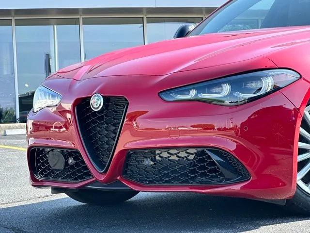 Used 2024 Red Alfa Romeo Sprint image 36