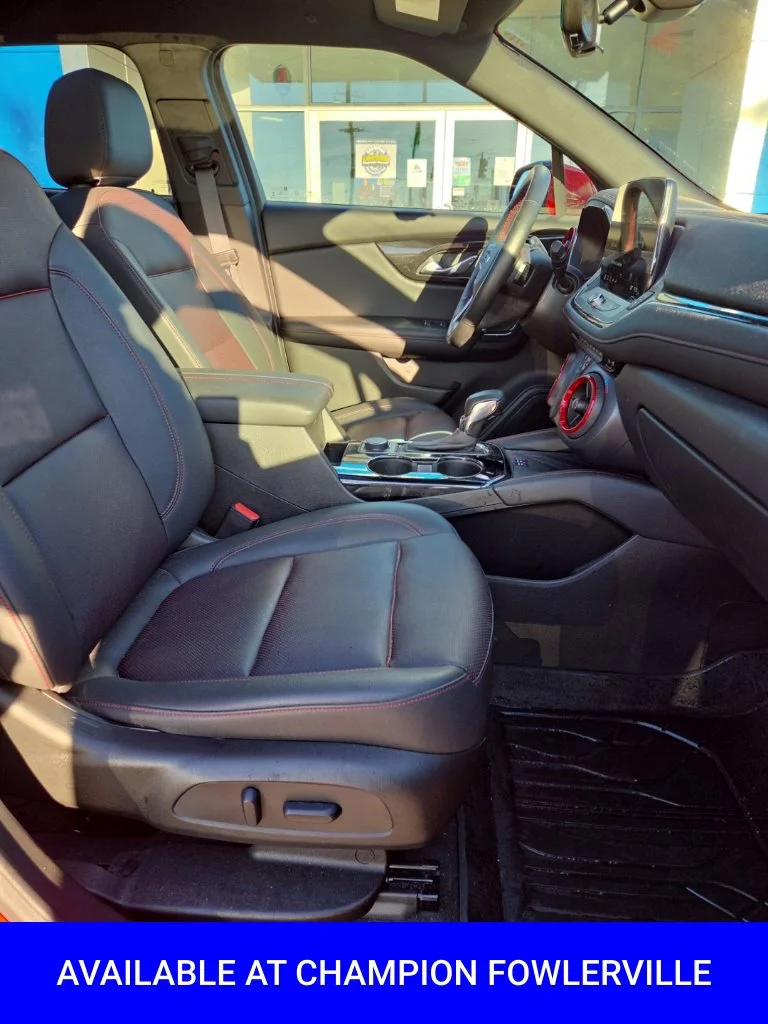 Used 2024 Red Chevrolet RS image 22
