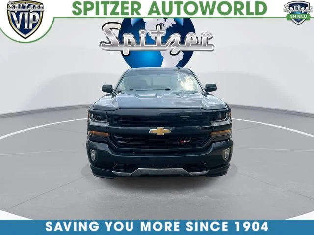 Used 2018 Gray Chevrolet LT image 3