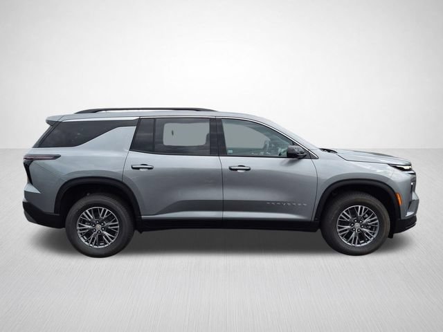 2027 Chevrolet Traverse LT - Photo 11