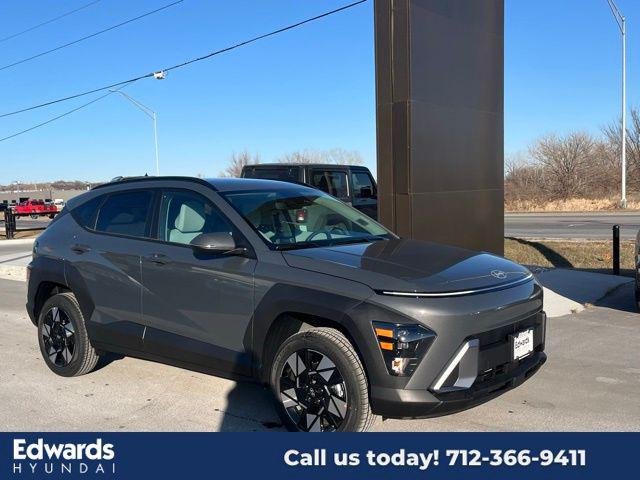 New 2025 Gray Hyundai SEL Convenience AWD image 3