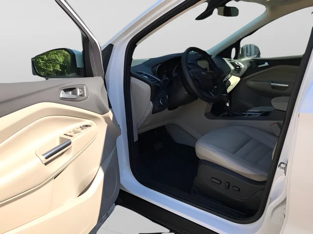 Used 2017 White Ford Titanium image 10