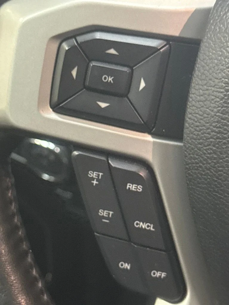 Used 2018 Magma Red Metallic Ford Lariat image 19