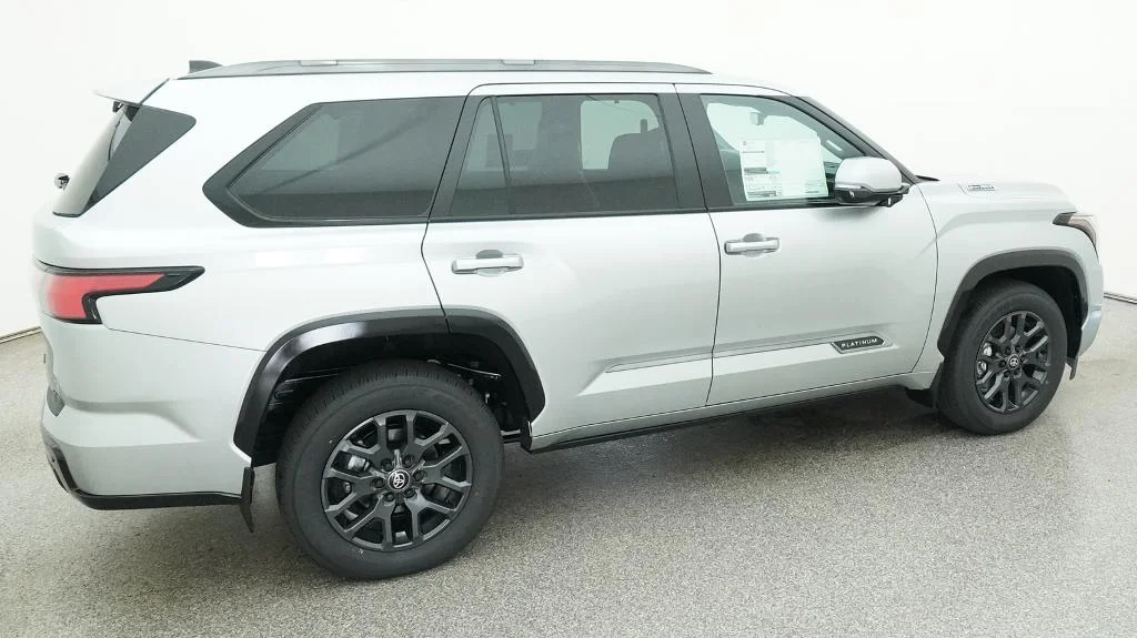 New 2026 Celestial Silver Metallic Toyota Platinum image 16