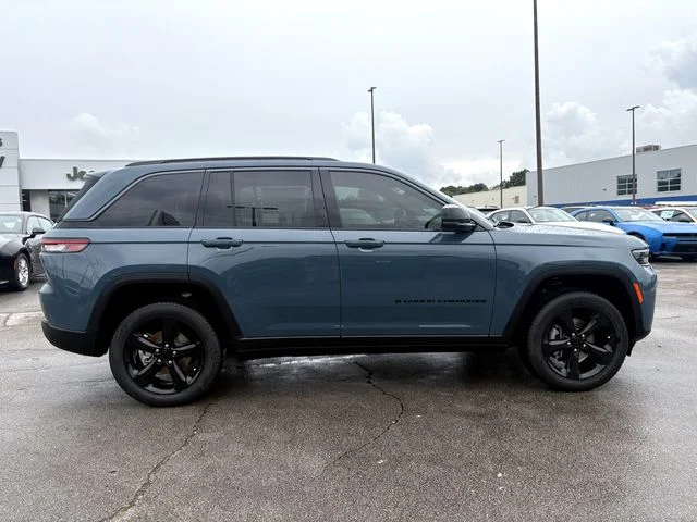 New 2026 Steel Blue Exterior Paint Jeep Limited image 8