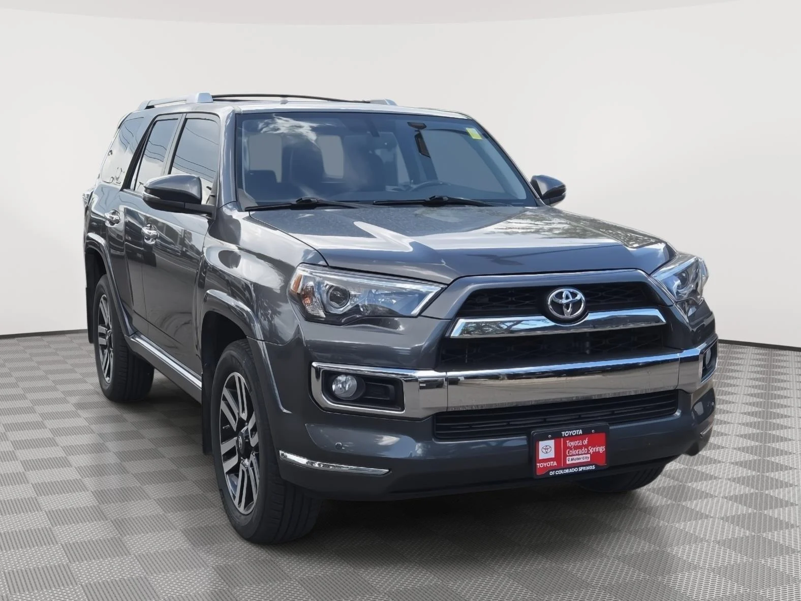 2018 Toyota 4Runner Limited 4x4 V6's photo