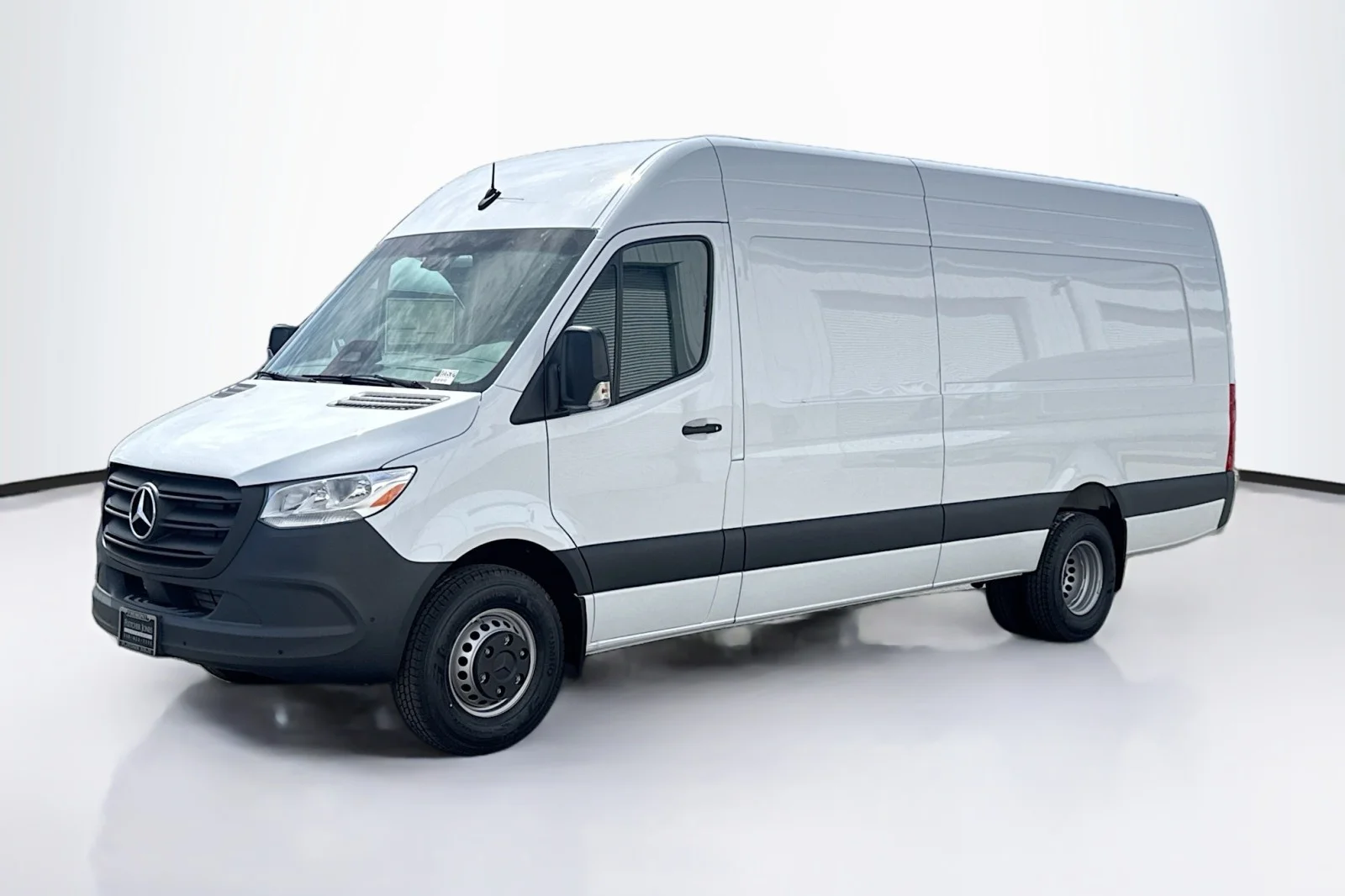 2026 Mercedes-Benz Sprinter 3500XD 170 Ext WB HO High Roof's photo