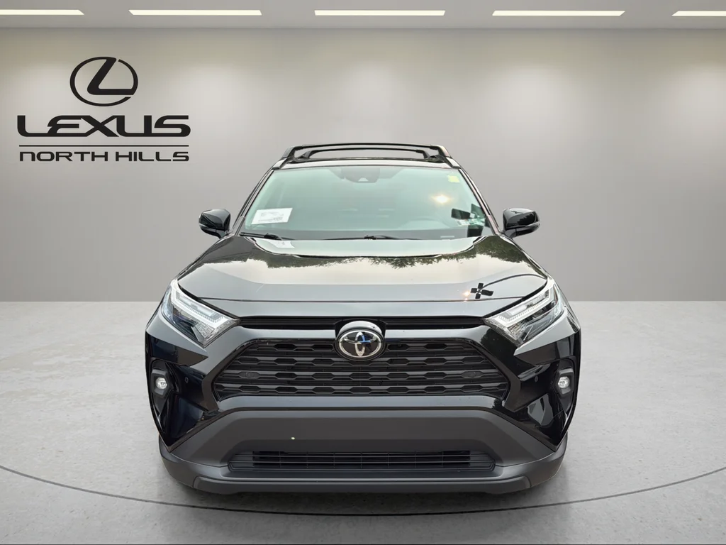 Used 2025 Black Toyota XLE Premium image 2