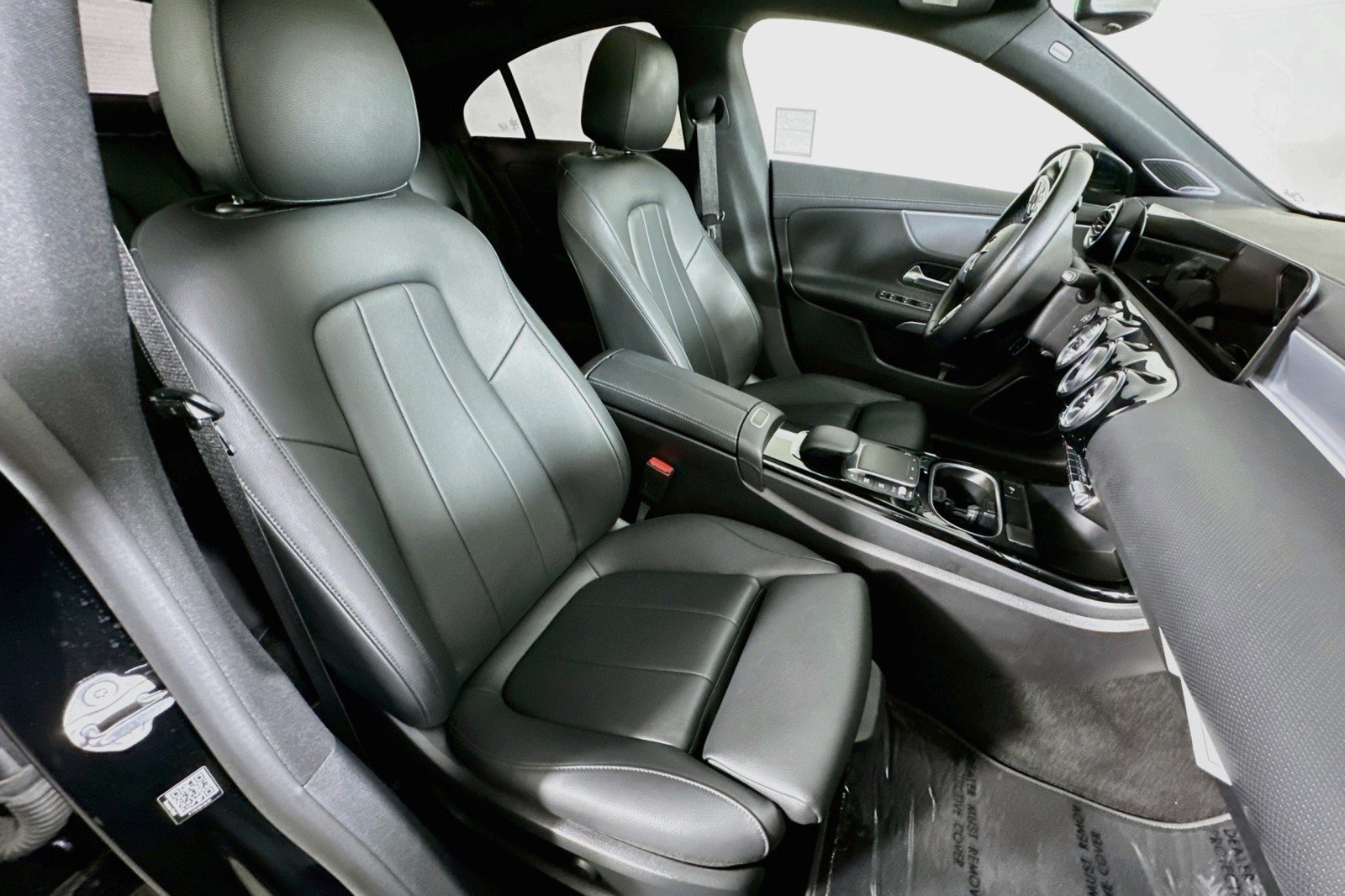 Used 2023 Night Black Mercedes-Benz CLA 250 image 9