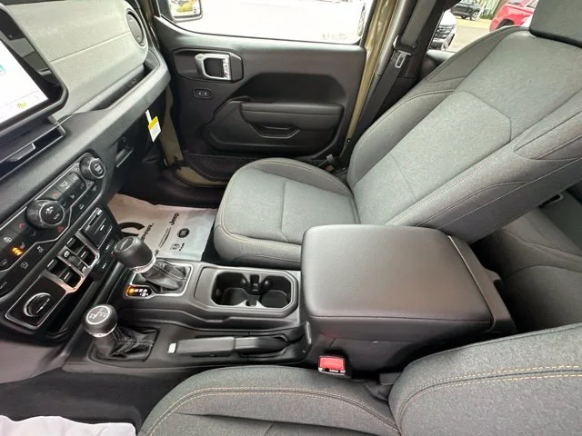 Photo 25