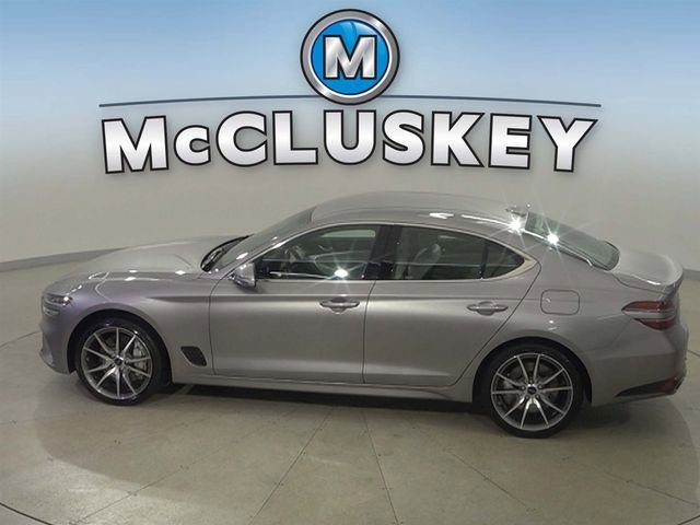 2024 GENESIS G70 Standard - Photo 10