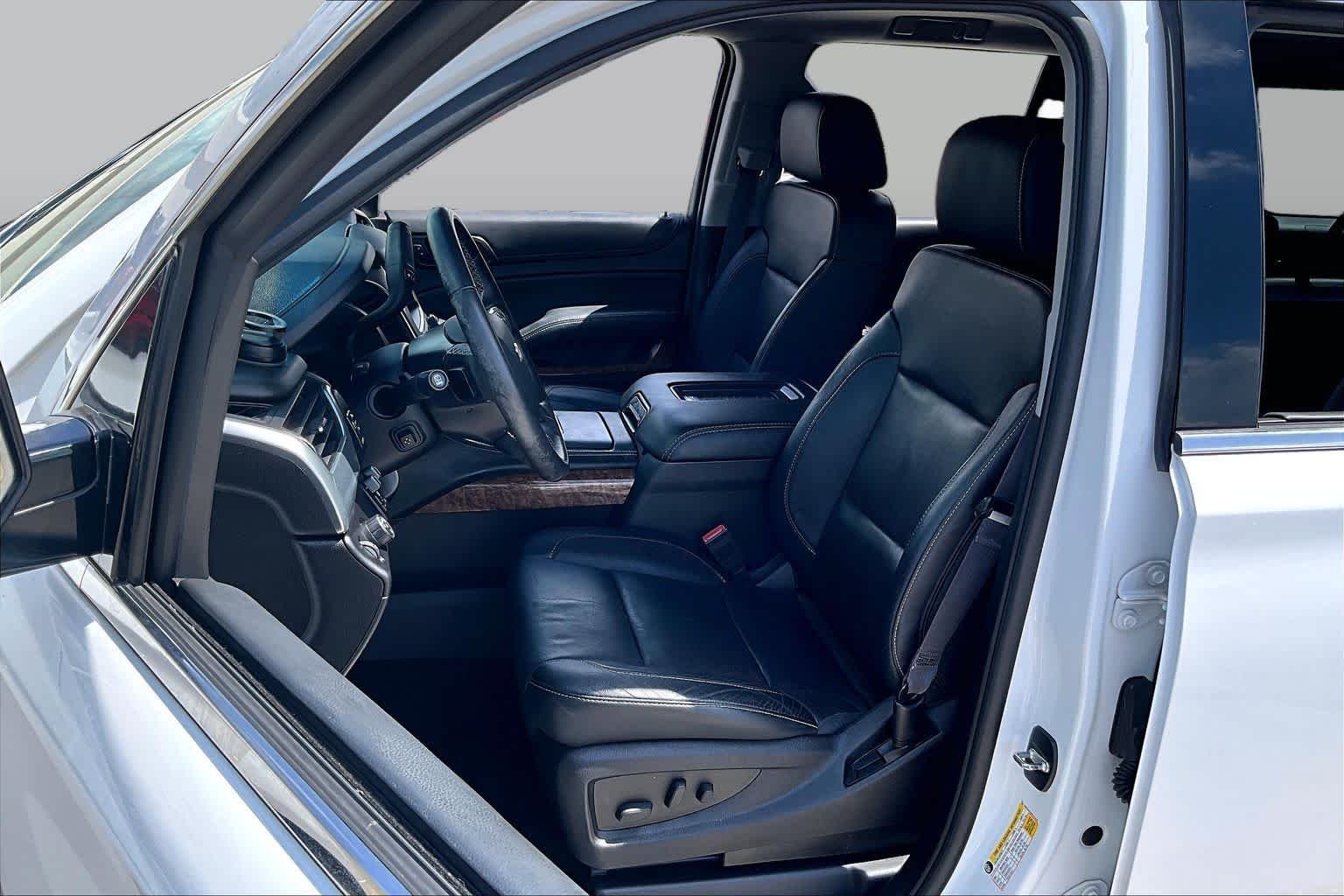 Used 2016 Summit White Chevrolet LTZ image 7