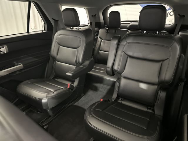 Used 2023 Blue Ford XLT image 28