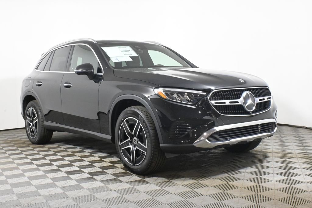 Used 2026 Black Mercedes-Benz GLC 300 image 9