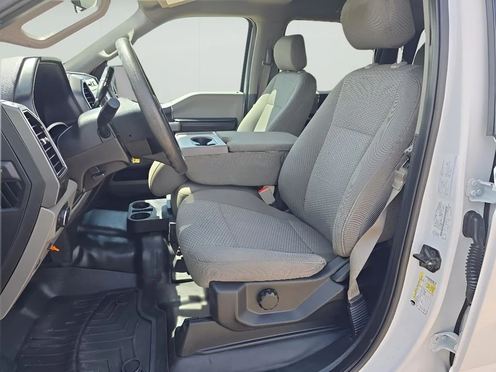 Used 2019 White Ford  image 10